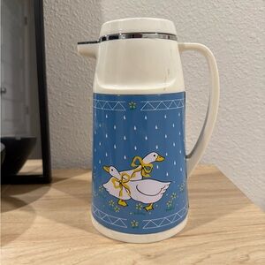 Vintage Zebra Thermal Insulated Geese Plastic